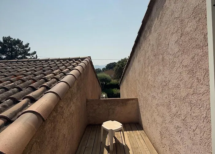 La Dolce Avec Piscine 度假居