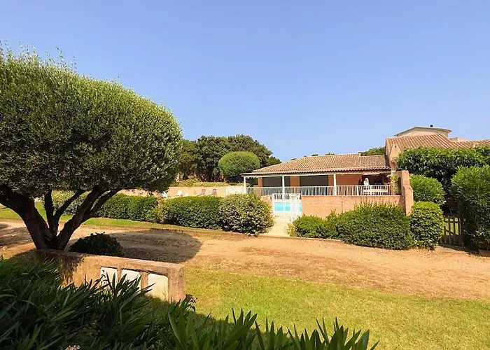 Ferienhaus La Dolce Avec Piscine Zonza